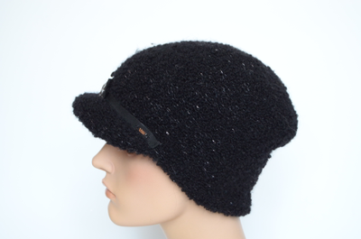 Черная кепка жокейка женская Vizio Италия 9011 VK