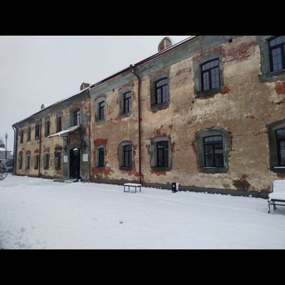 Экскурсия "Боровск. Тюремный замок. Картинная галерея им. Л. Киселевой. Иконописная мастерская" О добре и зле