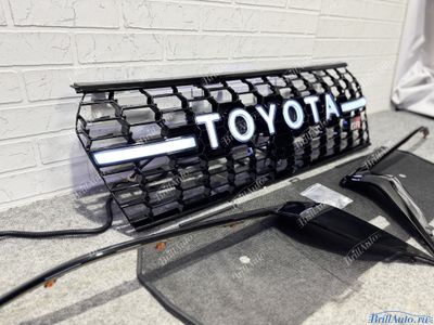 Решетка Toyota Prado 150 18+ GR с подсветкой