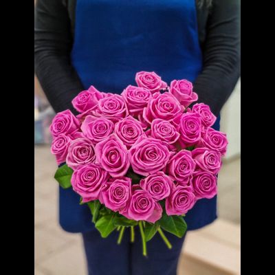 Роза Россия 40 см 25 шт