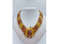 Колье из Чешского бисера и натурального янтаря 00956