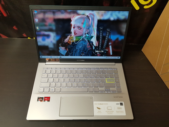 ASUS VIVOBOOK S14 M433IA-EB450T ( 14.0 FHD IPS RYZEN 3 4300U (RADEON VEGA 5) 8GB 256SSD )