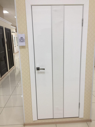 Дверь с покрытием экошпон "Герда белый глянец"