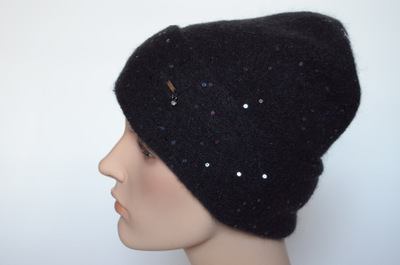 Шапка вязаная с отворотом черная и пайетками Vizio Италия 6943 CRY
