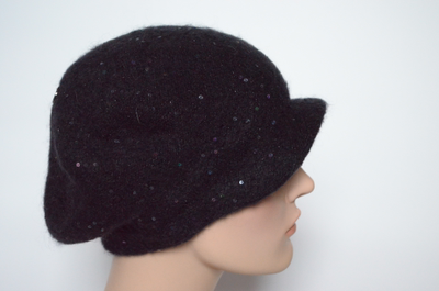 Итальянская вязаная кепка с пайетками Визио фото