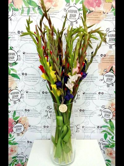 Букет гладиолусов