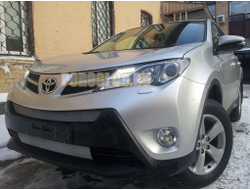 Защита радиатора Toyota RAV4 2013-2015 chrome низ (Комфорт,Элеганс,Престиж)