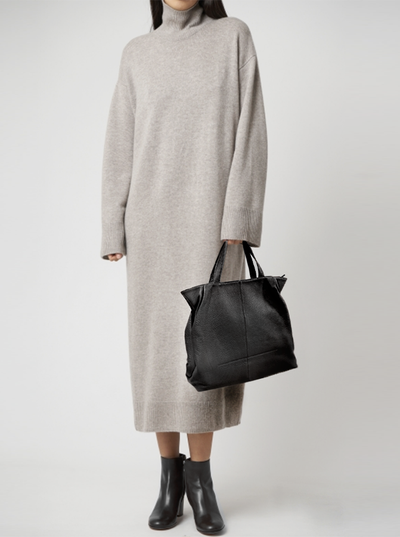 (АРТИКУЛ: 10016/5) СУМКА ЖЕНСКАЯ, СРЕДНЕГО РАЗМЕРА, НАТУРАЛЬНАЯ КОЖА, ЧЕРНАЯ, С ПЛЕЧЕВЫМ РЕМНЕМ