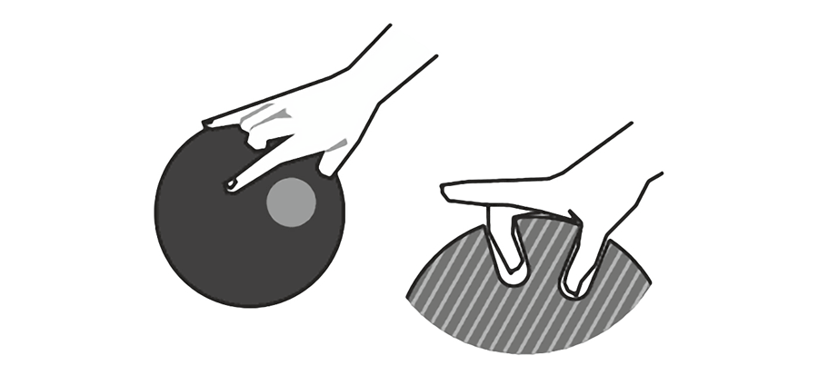 пальцы в шаре для боулинга. техника бро ка в боулинге. как кидать шар в боулинге. техники броска в боулинге. техника броска в боулинге.