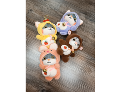 Брелок "Котенок в костюме"12 см В Ассортименте