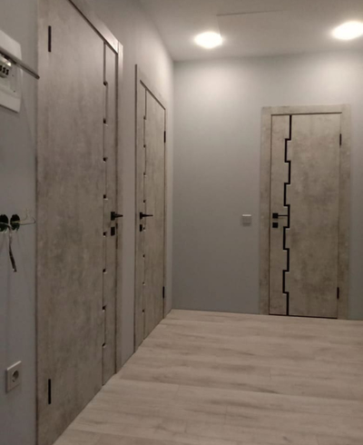 PRESTIGE. МОДЕЛЬ ТЕХНО 1, ВЕРТИКАЛЬНАЯ ГЕОМЕТРИЧЕСКАЯ ВСТАВКА из СТЕКЛА ТРИПЛЕКС или ЗЕРКАЛА.