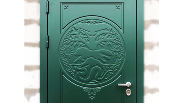 Дверь с фрезерованной мдф. рисунок по авторскому эскизу. дер. круглое