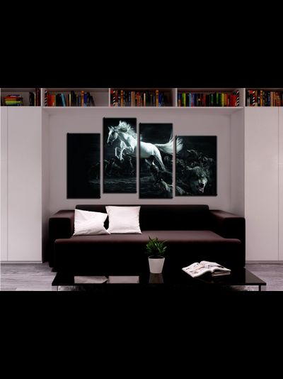 Модульная картина "Среди волков"