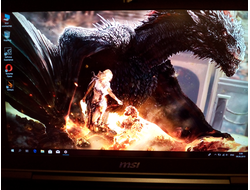 MSI GT73VR 7RE-471RU TITAN SLI 4K ( 17.3 IPS i7-7820HK ДВЕ GTX1070(16Gb) 32Gb 1Tb + 512SSD )