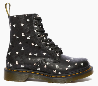 Dr Martens Pascal Chaos Hearts с белыми сердечками