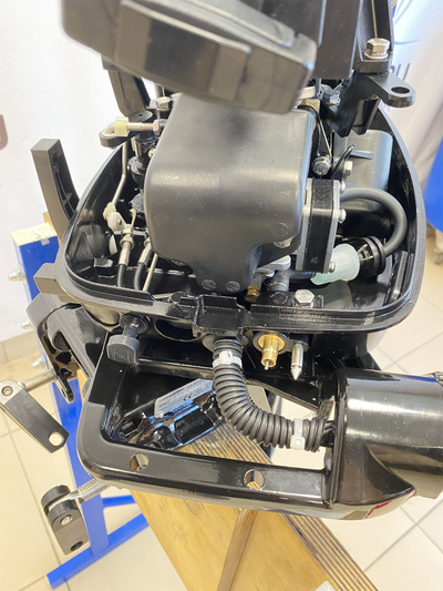 Лодочный мотор GLADIATOR G9.8FHS под колпаком - MNELODKU.RU