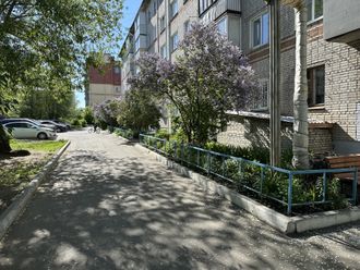 3-к б/у квартира, 61,9 кв.м., ул. Свердлова, д.102, 1/5 этаж.