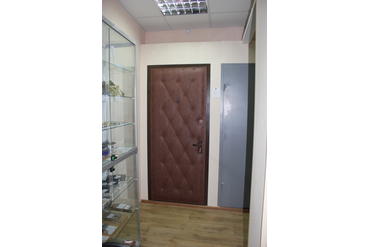 Отделка винилис кожей