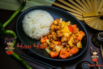 Свинина с ананасом гай фан 菠萝古老肉盖饭 300гр