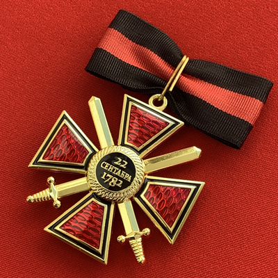 Орден Святого Владимира 3-й степени с мечами, с бантом из муаровой ленты. Полноразмерная копия LUX! Лот № 76.
