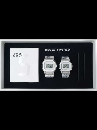 Часы Casio G-Shock GM-5600MAC-7