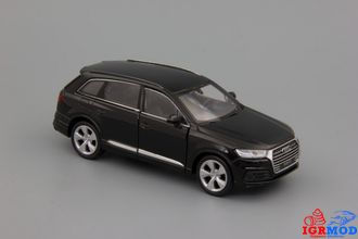 AUDI Q7 (черн, сереб) арт.43706D