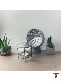 Круглое кресло на ножке