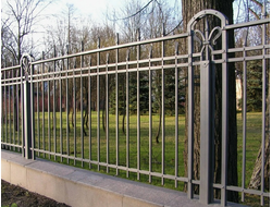 Стальные ограждения. Купить от производителя. Монтаж забора под ключ | ГОРЗАБОР
