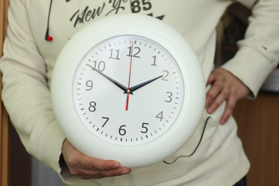 Настенные часы 30см Белые