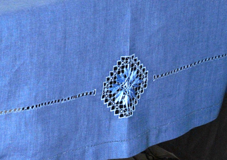 Комплект льняного столового белья "Космос" - прямоугольная скатерть с вышивкой 140*210 см и салфетки 6 шт.