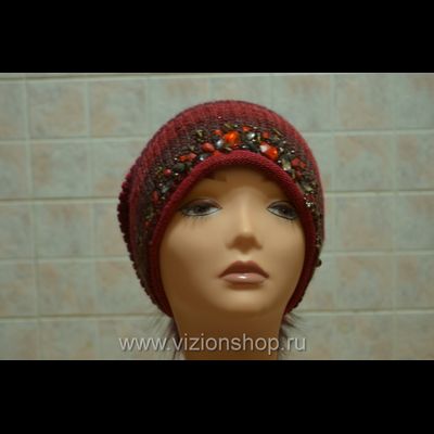 Женская шапка с помпоном и камнями зима 2018 Vizio Визио Италия 5833