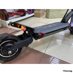 ЭЛЕКТРОСАМОКАТ BLADE 10