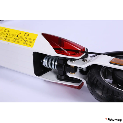 Электросамокат E-TWOW Booster SE белый