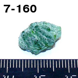 Хромдиопсид натуральный (необработанный) №7-160: 1,8г - 15*10*9мм