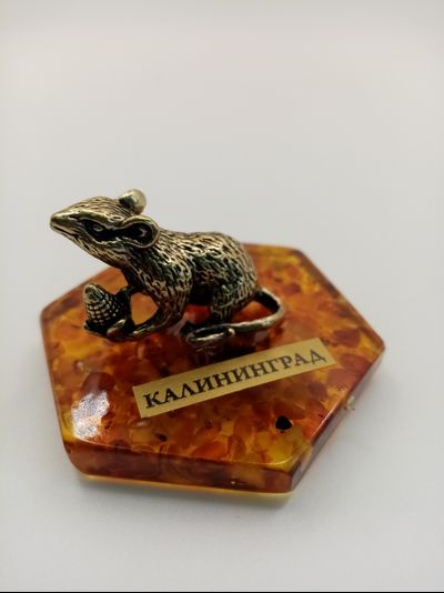 Мышь с кукурузой.