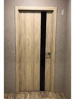 PRESTIGE. МОДЕЛЬ АЛЬФА, ВЕРТИКАЛЬНАЯ ВСТАВКА СТЕКЛО LACOBEL ЧЕРНЫЙ