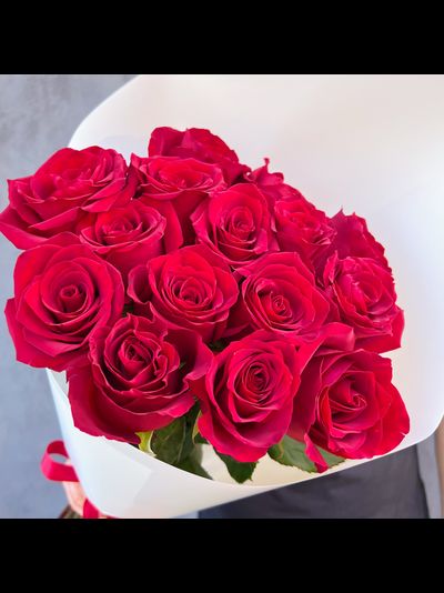 Букет красных роз Эквадор премиум 15 шт