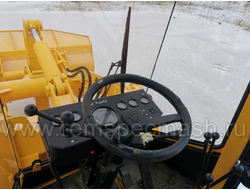 Фронтальный погрузчик ПК-27