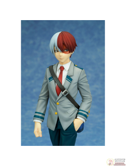 Фигурка 1/8 Шото Тодороки (Todoroki Shouto School Uniform Ver.)