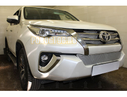 Защита радиатора Toyota Fortuner 2015- chrome низ PREMIUM