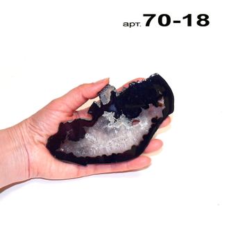 Агат натуральный (срез) черный №70-18: 106,9г - 140*80*6мм