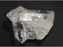 Кварц горный хрусталь, сросток кристаллов, Бразилия (44*21*35 мм, 24 г) №36240