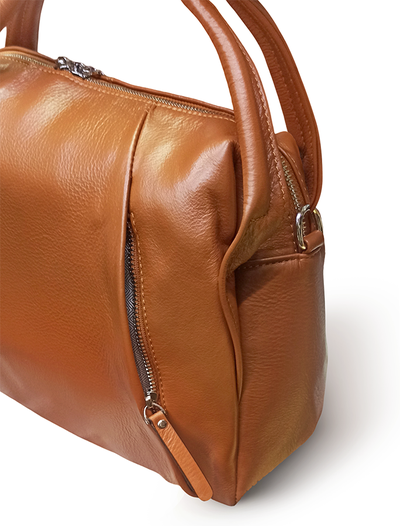 (АРТИКУЛ: 9993/0/82) СУМКА ЖЕНСКАЯ НЕБОЛЬШАЯ, НАТУРАЛЬНАЯ КОЖА, РЫЖАЯ, СПЕРЕДИ ВЕРТИКАЛЬНЫЕ КАРМАНЫ, РЕМЕНЬ ЧЕРЕЗ ПЛЕЧО