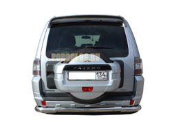Защита заднего бампера большая угловая d76 для Mitsubishi Pajero IV (2006-2017)
