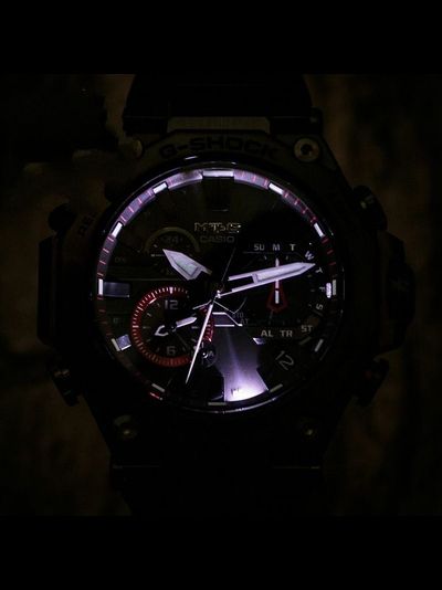 Часы Casio G-Shock MTG-B2000YBD-1A