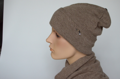 Шапка из кашемира с отворотом Италия Vizio 1104 CRY ореховая