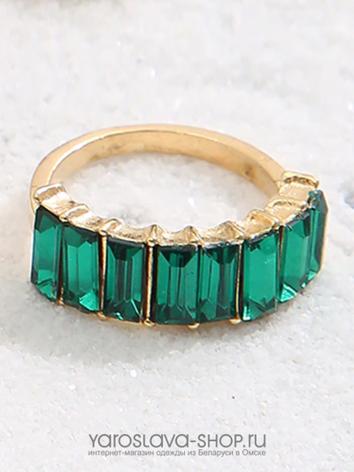 Кольцо 8 зеленых камней