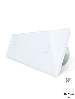 Трёхклавишный сенсорный диммер livolo на 3 поста белого цвета