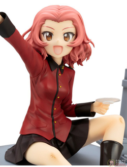 Фигурка 1/7 Шиповник (Rosehip)