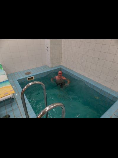 Аренда сауны в будние дни: Пн-Пт с 09:00 до 17:00 / 1 час, номер сдается минимум 2 часа